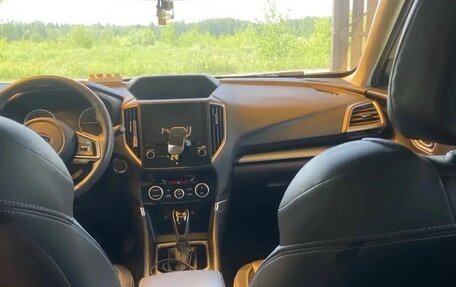 Subaru Forester, 2018 год, 2 550 000 рублей, 5 фотография