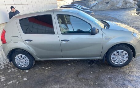 Renault Sandero I, 2014 год, 450 000 рублей, 5 фотография