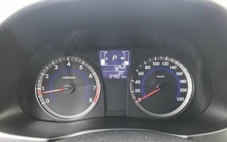 Hyundai Solaris II рестайлинг, 2014 год, 899 000 рублей, 11 фотография