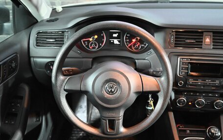 Volkswagen Jetta VI, 2014 год, 1 250 000 рублей, 12 фотография