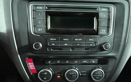Volkswagen Jetta VI, 2014 год, 1 250 000 рублей, 15 фотография