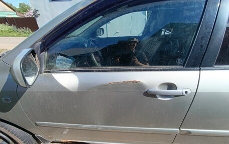 Toyota Corolla, 2004 год, 171 000 рублей, 7 фотография