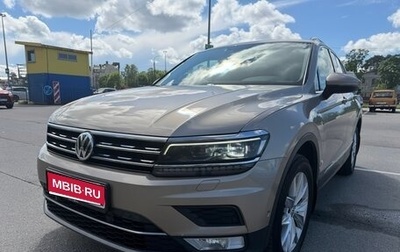 Volkswagen Tiguan II, 2017 год, 2 600 000 рублей, 1 фотография