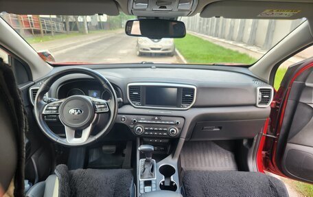 KIA Sportage IV рестайлинг, 2020 год, 2 800 000 рублей, 9 фотография