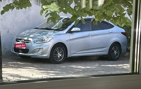 Hyundai Solaris II рестайлинг, 2014 год, 740 000 рублей, 1 фотография
