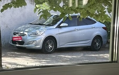 Hyundai Solaris II рестайлинг, 2014 год, 740 000 рублей, 1 фотография