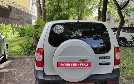 Chevrolet Niva I рестайлинг, 2020 год, 1 100 000 рублей, 1 фотография