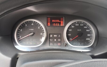 Renault Duster I рестайлинг, 2014 год, 950 000 рублей, 3 фотография