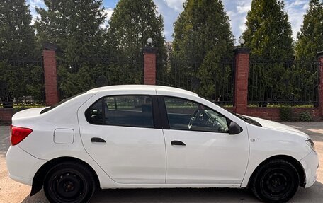 Renault Logan II, 2018 год, 450 000 рублей, 7 фотография