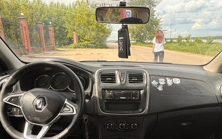 Renault Logan II, 2018 год, 450 000 рублей, 11 фотография