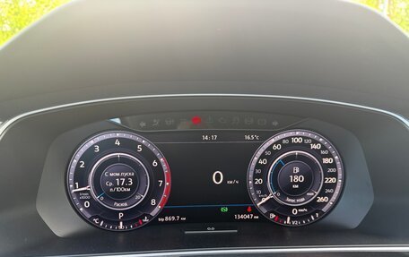Volkswagen Tiguan II, 2017 год, 2 600 000 рублей, 19 фотография