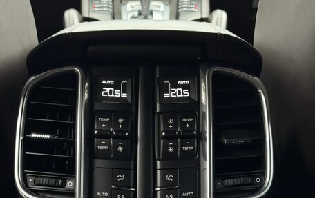 Porsche Cayenne III, 2013 год, 2 699 000 рублей, 14 фотография