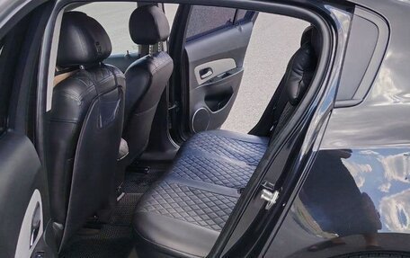 Chevrolet Cruze II, 2012 год, 900 000 рублей, 8 фотография