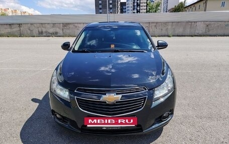 Chevrolet Cruze II, 2012 год, 900 000 рублей, 18 фотография