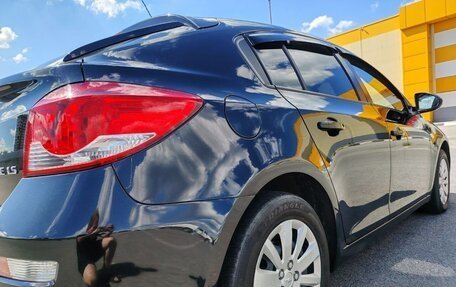 Chevrolet Cruze II, 2012 год, 900 000 рублей, 21 фотография