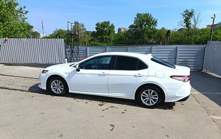 Toyota Camry, 2019 год, 2 200 000 рублей, 3 фотография