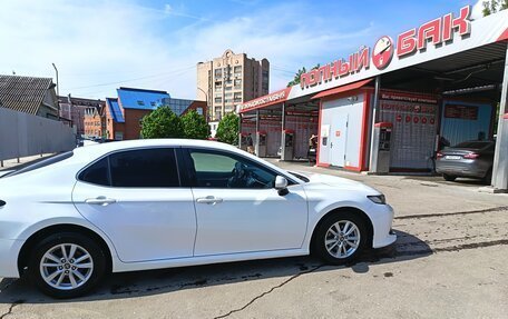 Toyota Camry, 2019 год, 2 200 000 рублей, 6 фотография