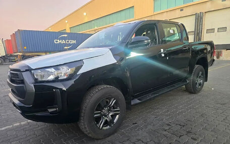 Toyota Hilux VIII, 2025 год, 5 378 000 рублей, 2 фотография