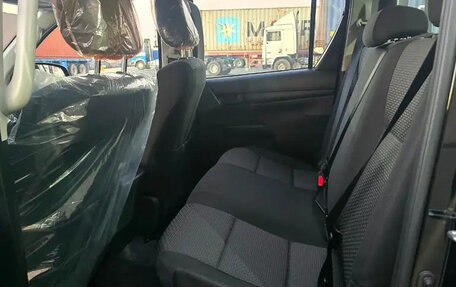 Toyota Hilux VIII, 2025 год, 5 378 000 рублей, 11 фотография
