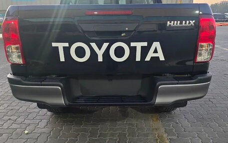 Toyota Hilux VIII, 2025 год, 5 378 000 рублей, 14 фотография