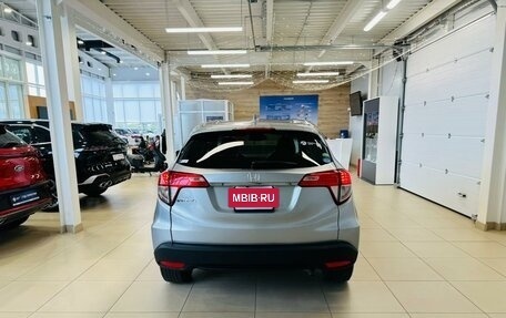 Honda Vezel, 2018 год, 1 899 000 рублей, 5 фотография