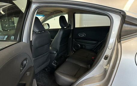 Honda Vezel, 2018 год, 1 899 000 рублей, 17 фотография