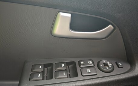 KIA Sportage III, 2011 год, 1 270 000 рублей, 7 фотография