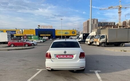 Volkswagen Polo VI (EU Market), 2015 год, 645 000 рублей, 2 фотография