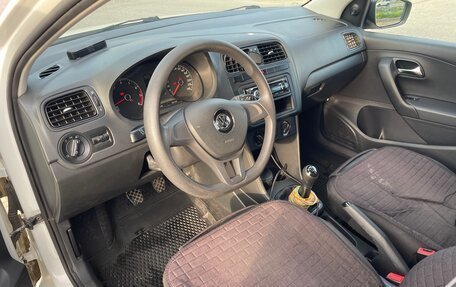 Volkswagen Polo VI (EU Market), 2015 год, 645 000 рублей, 11 фотография