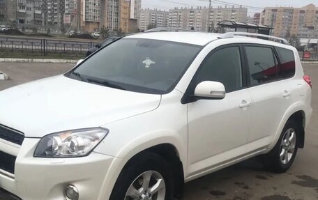 Toyota RAV4, 2010 год, 1 800 000 рублей, 3 фотография