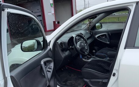 Toyota RAV4, 2010 год, 1 800 000 рублей, 10 фотография