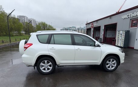 Toyota RAV4, 2010 год, 1 800 000 рублей, 8 фотография