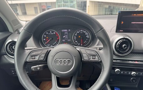 Audi Q2 I, 2023 год, 2 400 000 рублей, 11 фотография