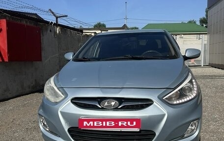 Hyundai Solaris II рестайлинг, 2014 год, 740 000 рублей, 5 фотография