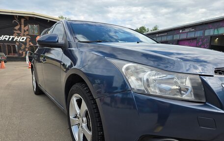 Chevrolet Cruze II, 2011 год, 600 000 рублей, 3 фотография