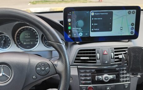 Mercedes-Benz E-Класс, 2011 год, 1 100 000 рублей, 12 фотография