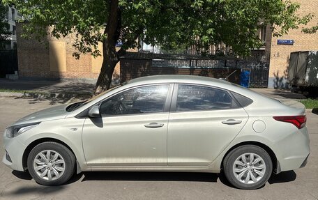 Hyundai Solaris II рестайлинг, 2018 год, 1 200 000 рублей, 4 фотография