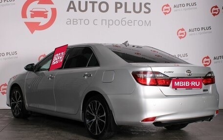 Toyota Camry, 2017 год, 2 799 000 рублей, 2 фотография