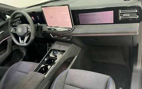 Volkswagen Tiguan, 2026 год, 4 469 000 рублей, 15 фотография