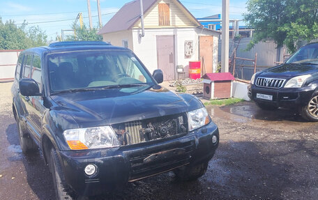 Mitsubishi Pajero III рестайлинг, 2003 год, 1 300 000 рублей, 2 фотография