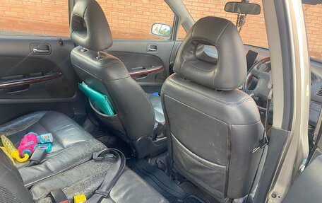 Honda Stream I рестайлинг, 2002 год, 600 000 рублей, 3 фотография
