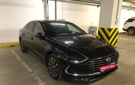 Hyundai Sonata VIII, 2021 год, 2 900 000 рублей, 2 фотография
