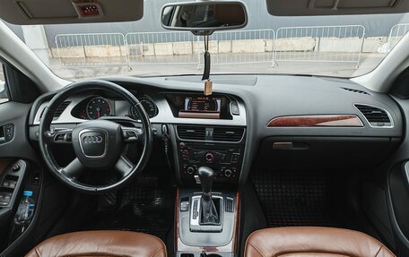 Audi A4, 2011 год, 1 150 000 рублей, 10 фотография