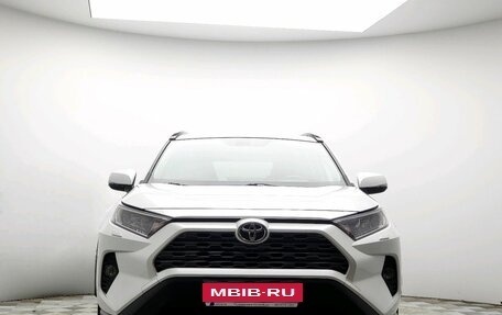 Toyota RAV4, 2020 год, 3 056 000 рублей, 2 фотография