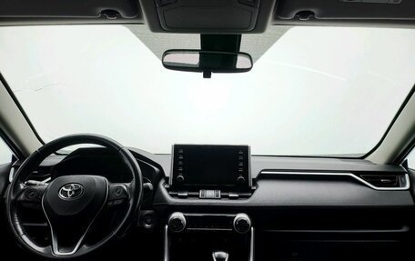 Toyota RAV4, 2020 год, 3 056 000 рублей, 26 фотография
