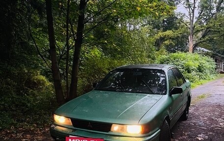 Mitsubishi Galant VIII, 1990 год, 60 000 рублей, 4 фотография