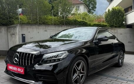 Mercedes-Benz C-Класс, 2022 год, 3 746 579 рублей, 1 фотография