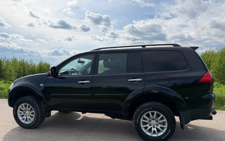 Mitsubishi Pajero Sport II рестайлинг, 2012 год, 1 370 000 рублей, 8 фотография