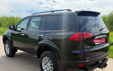 Mitsubishi Pajero Sport II рестайлинг, 2012 год, 1 370 000 рублей, 7 фотография