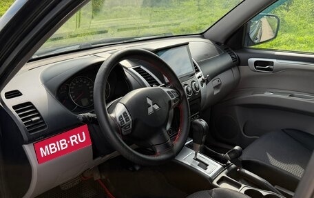 Mitsubishi Pajero Sport II рестайлинг, 2012 год, 1 370 000 рублей, 13 фотография